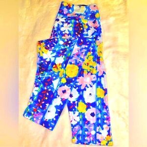 LuLaRoe “Jade” Capri Athletic leggings